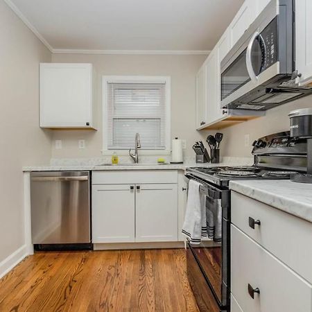 Minutes Away From Downtown Area Apartment Charlotte Exterior foto